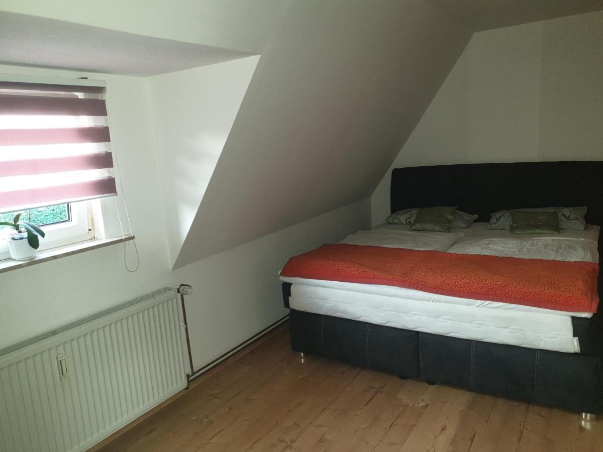 Ferienwohnung Peter ルドルシュタット エクステリア 写真
