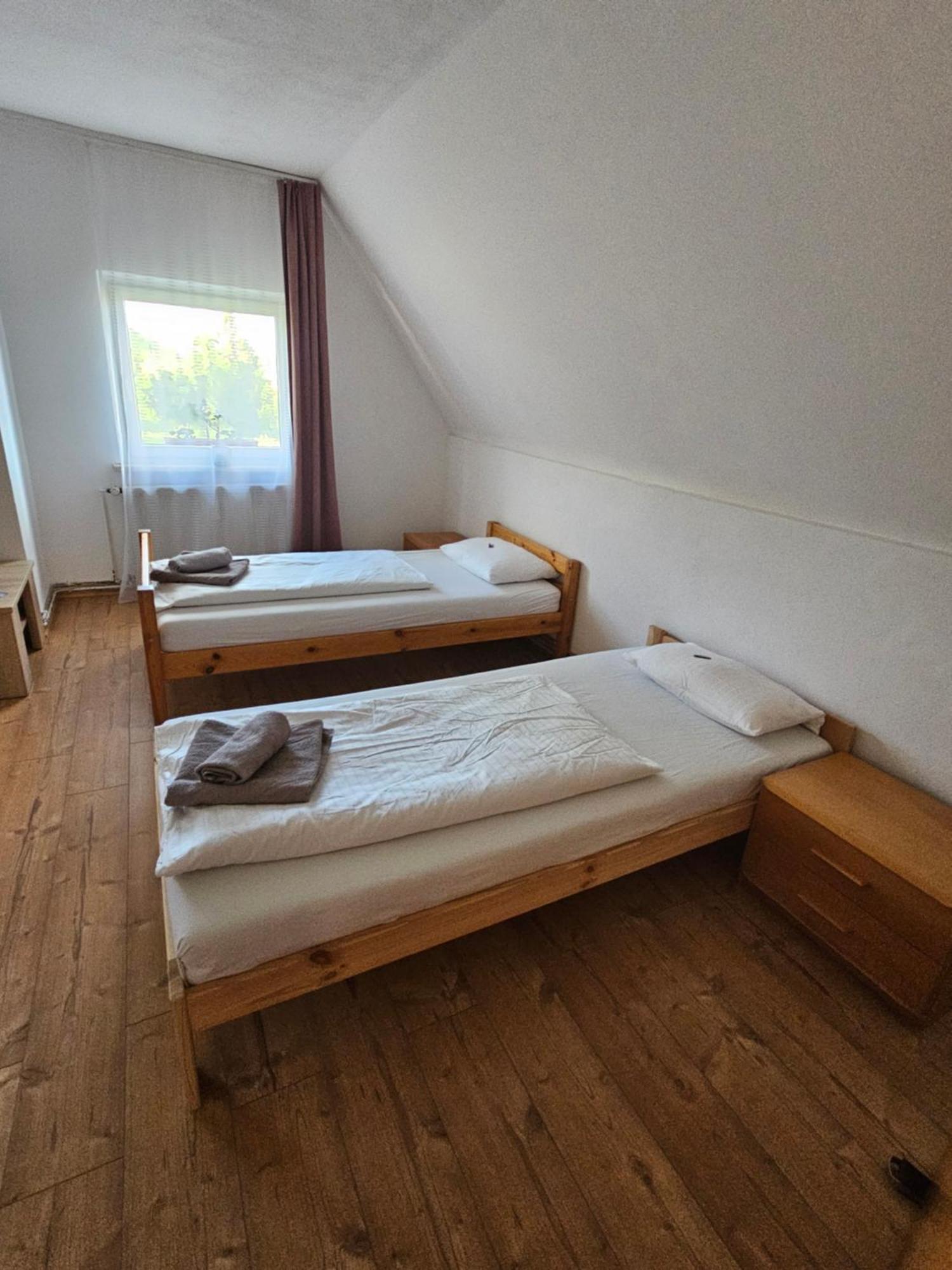 Ferienwohnung Peter ルドルシュタット エクステリア 写真